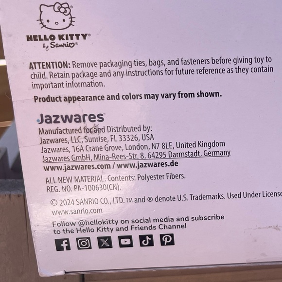 Hello Kitty 50th Anniversary - Picture 5 of 5